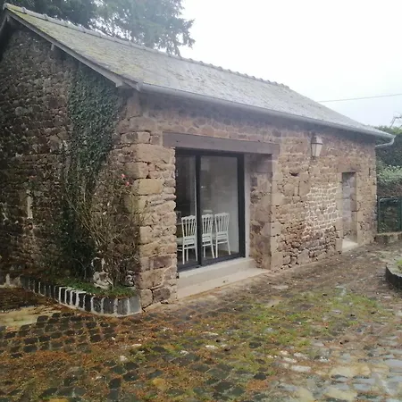 Maisonnette Meublee A La Campagne Landhuis