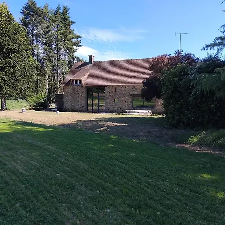Gospodarstwo wiejskie Maisonnette Meublee A La Campagne