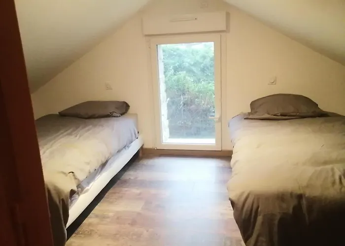 Летний дом Maisonnette Meublee A La Campagne Ernee